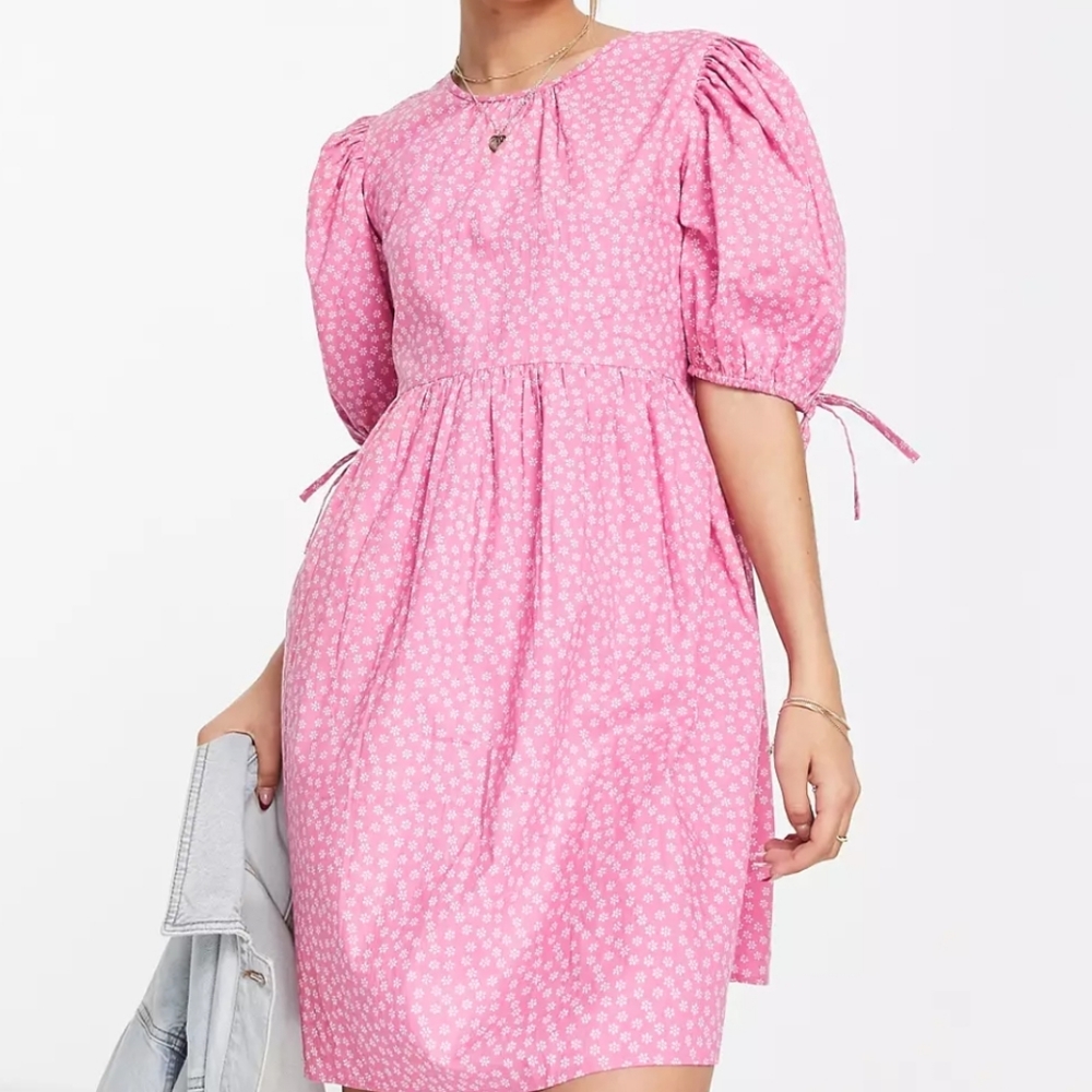 NWT ASOS Influence Mini Smock Dress Pink Floral (US 6 equivalent to a UK 10)